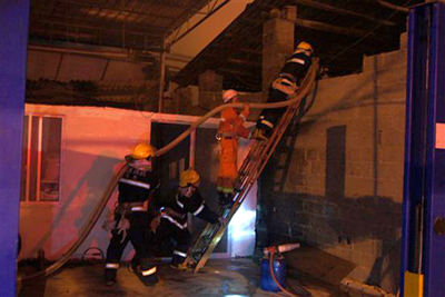 Guangxi repair shop Huomo raging fire fought Huomo